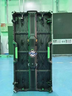 P2.604 Magnetic Maintenance Advertising Display With Curve Lock 3840hz Di dalam ruangan